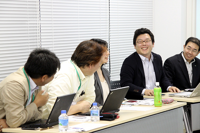 和やかに進むパネルディスカッション