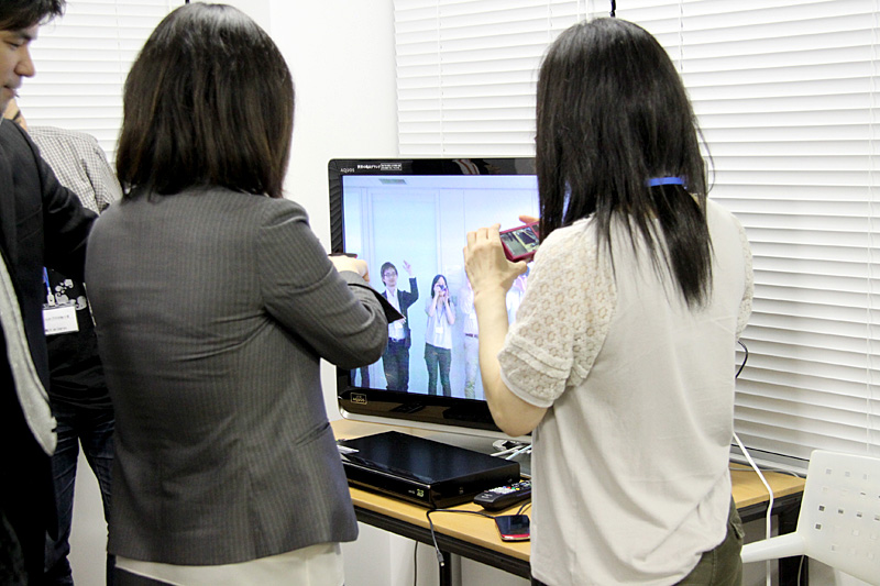 撮影した動画をAQUOSで出力