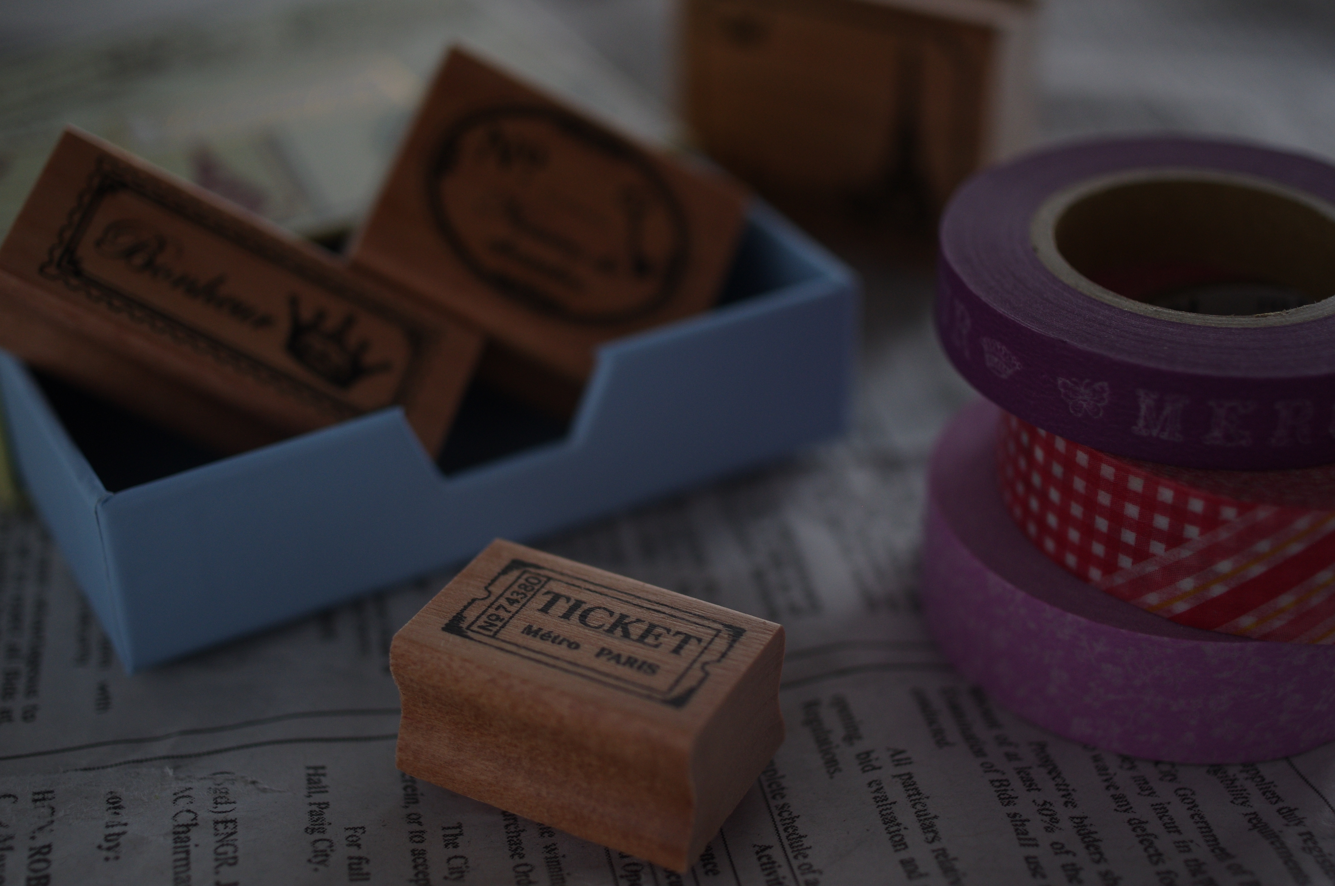 -2.0EV全体に暗く、どの被写体も引き立っていません