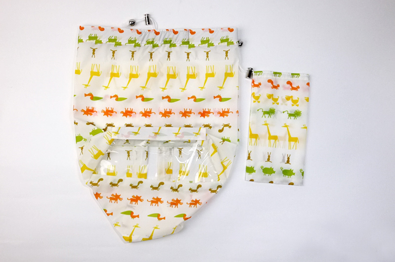 レインカバーとポーチのセット