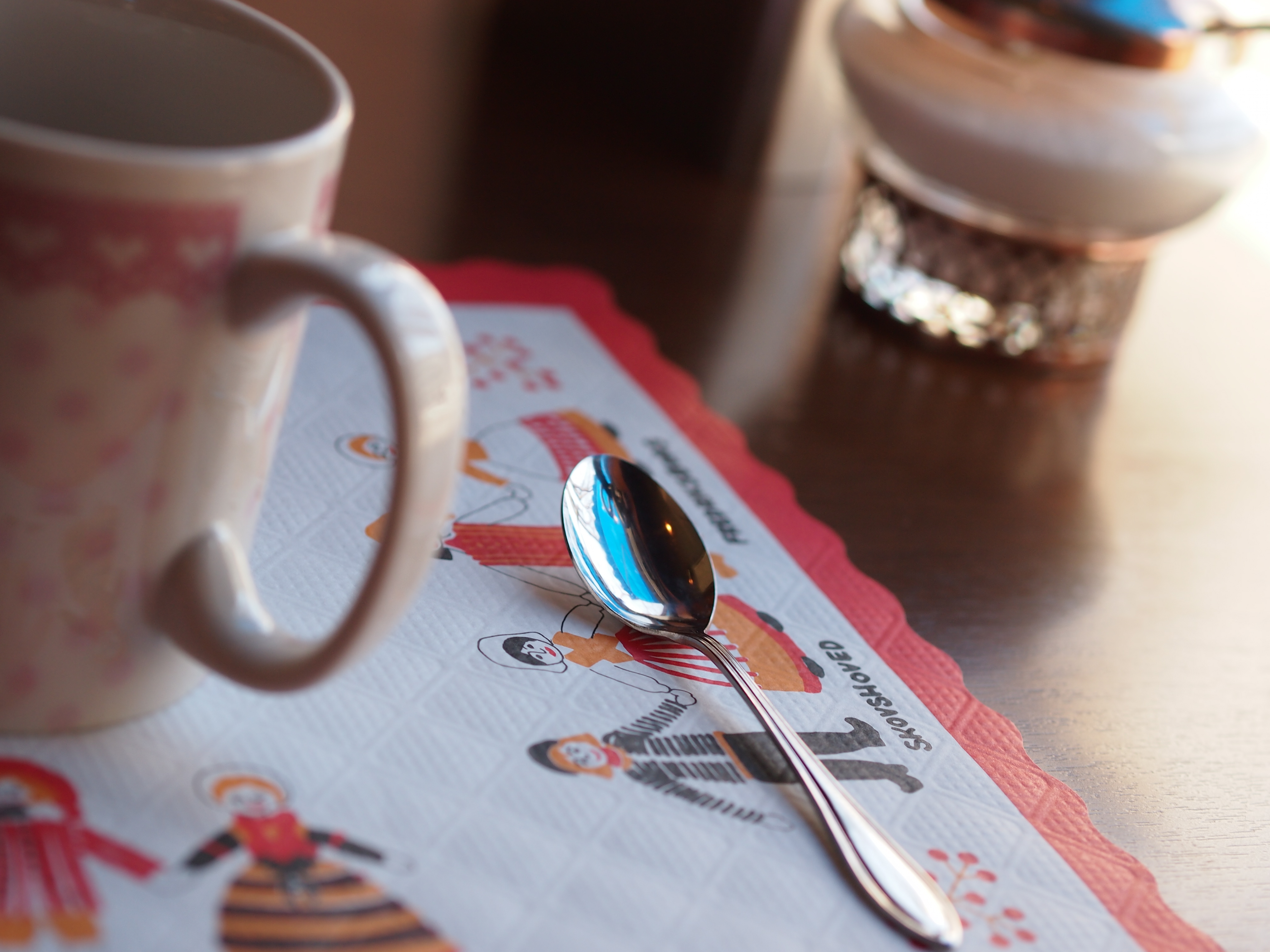 E-PM1 / 1/160 秒 / 絞り優先 / F2.8 / 0.70EV / ISO200 / WB:自動 / 45mm