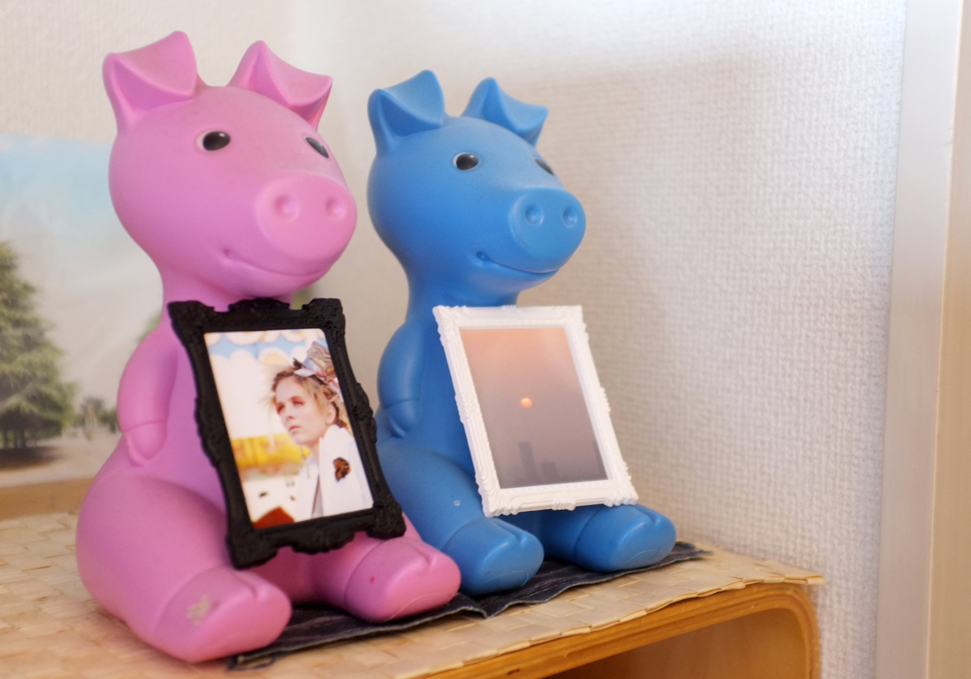 Magnetic mini frame /SHOP DETAIL NAKAMEGURO