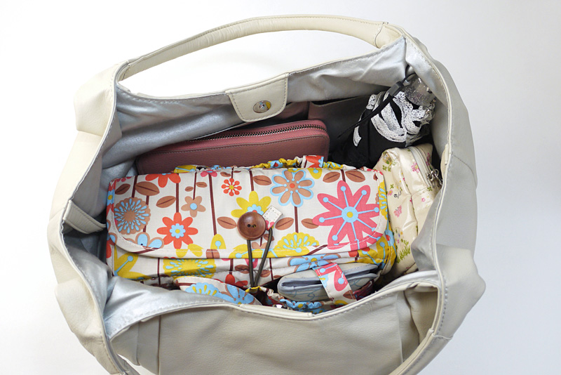 バッグに入れてみた