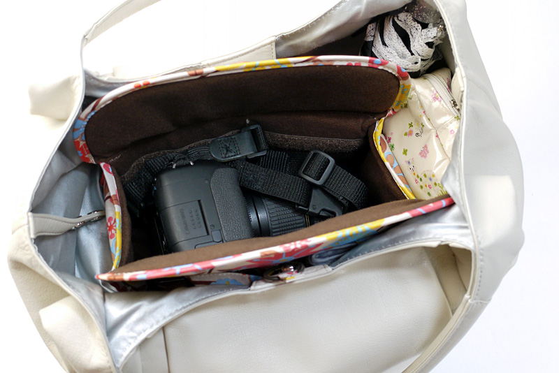 普段のバッグがカメラバッグに