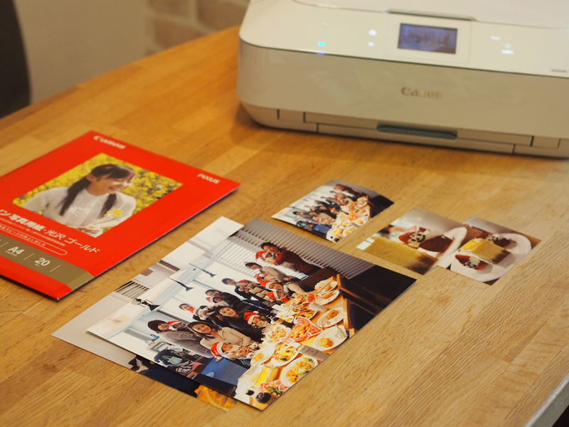 L判のプリントと比べると大きさの差は歴然。集合写真だと大きいプリントが楽しいです