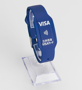 Visaと三井住友カード タッチ決済対応の リストバンド型プリペイドカード Impress Watch