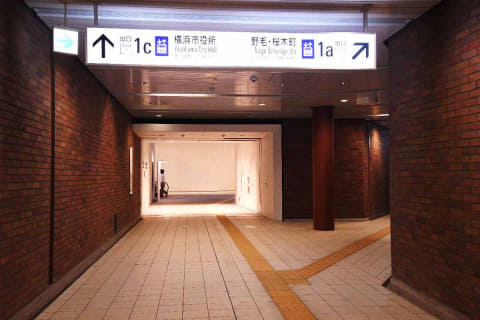 馬車道駅の副名称 横浜市役所 6月6日から使用開始 Impress Watch