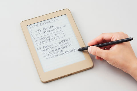 キングジム、デジタルノート「フリーノ」。筆圧4千段階のワコムペン 