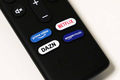 ミニレビュー ネトフリ Daznも一発起動 Fire Tvの新型リモコンが便利 Impress Watch