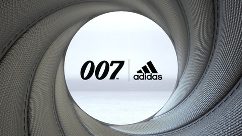 アディダス 007 のランニングシューズ Impress Watch
