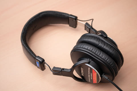 ソニーのヘッドホン Mdr Cd900st を折り畳み式に改造 いつモノコト Impress Watch ソニーのヘッドホン Mdr Cd900st を折り畳み式に改造 いつモノコト Impress Watch