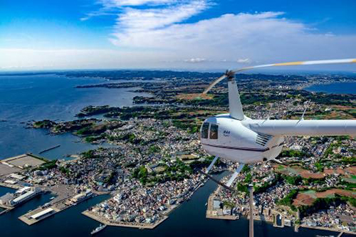 三浦半島をヘリで観光。京急の「SKY RESORT MIURA」 - Impress Watch