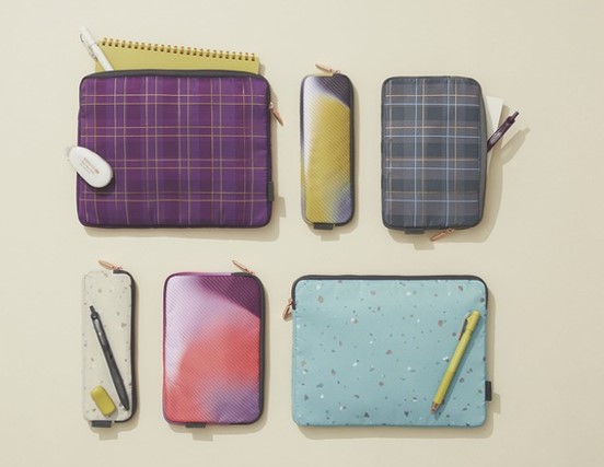 ☆KOKUYO ME Flat Pouch☆ペンケースサイズ KOKUYO ME、出し入れしやすさとデザインが特徴の「フラットポーチ