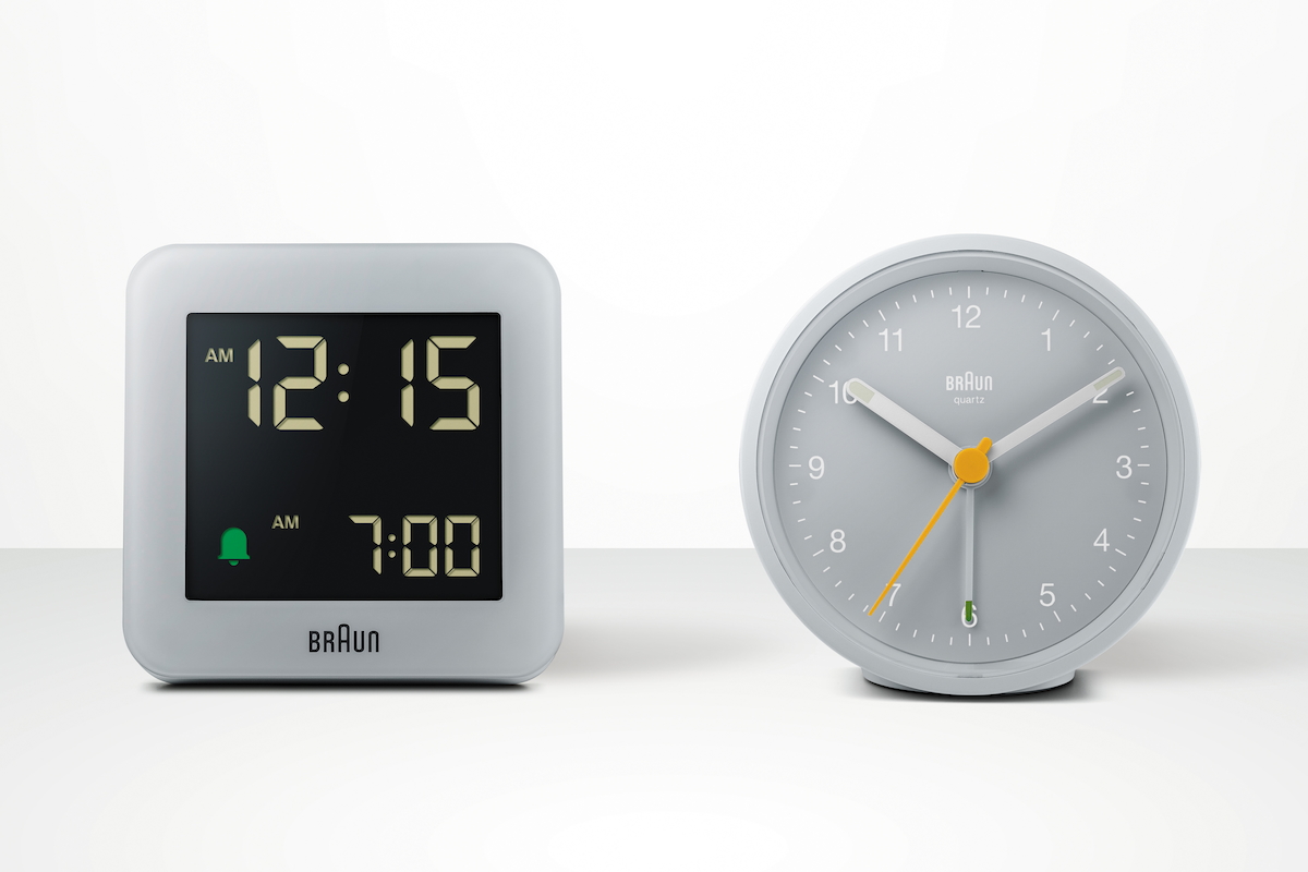 BRAUNアラーム時計に100周年記念カラー - Impress Watch