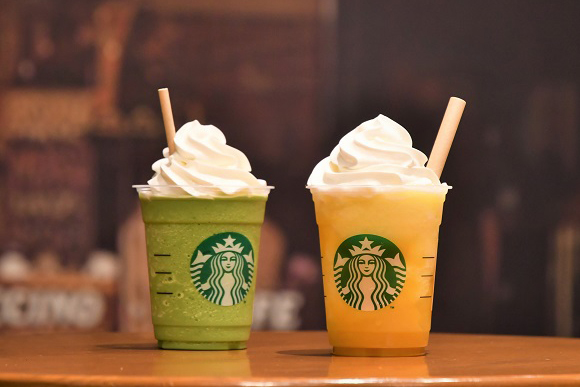 スタバ、フラペチーノの太いストローを紙製に - Impress Watch