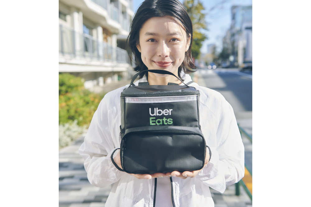 イーツ ポーチ ウーバー Uber Eats(ウーバーイーツ)の運営会社は？日本法人について解説