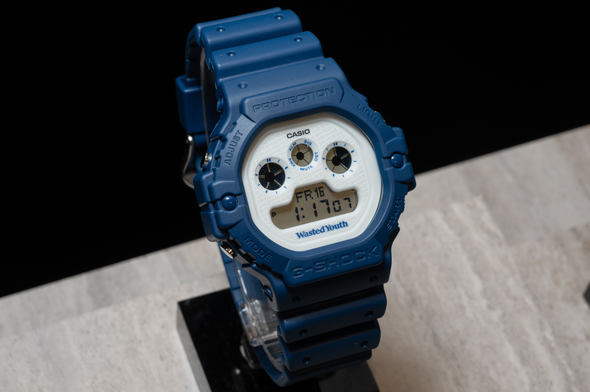 GSHOCK Wasted Youth コラボ DW-5900WY-2JR 腕時計(デジタル)