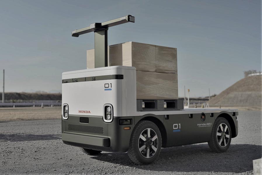 ホンダ、新型自律移動モビリティ アタッチメントで多用途に使える
