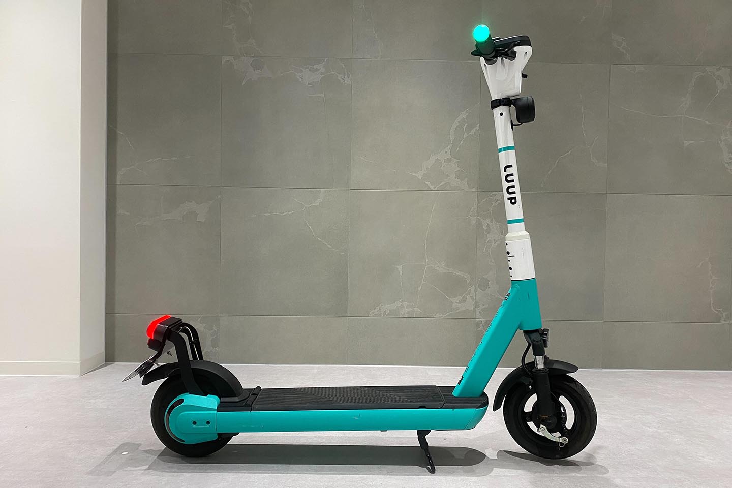 電動スクーター 中古 ナンバー必要 程度良好