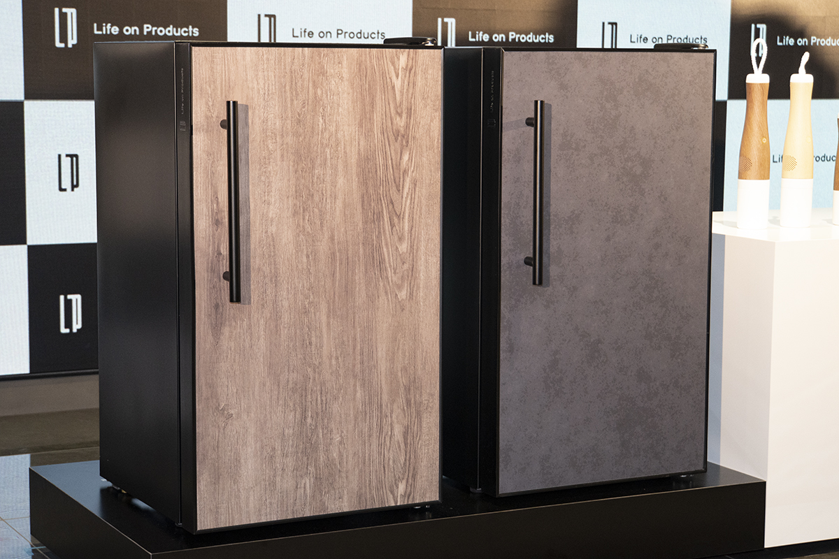 キングジム系の新家電ブランド「Life on Products」 リビングに冷凍庫