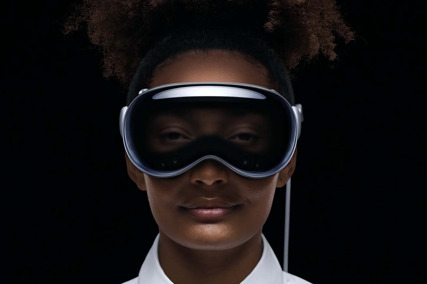 アップル、新ARデバイス「Vision Pro」発表 3499ドルで24年発売