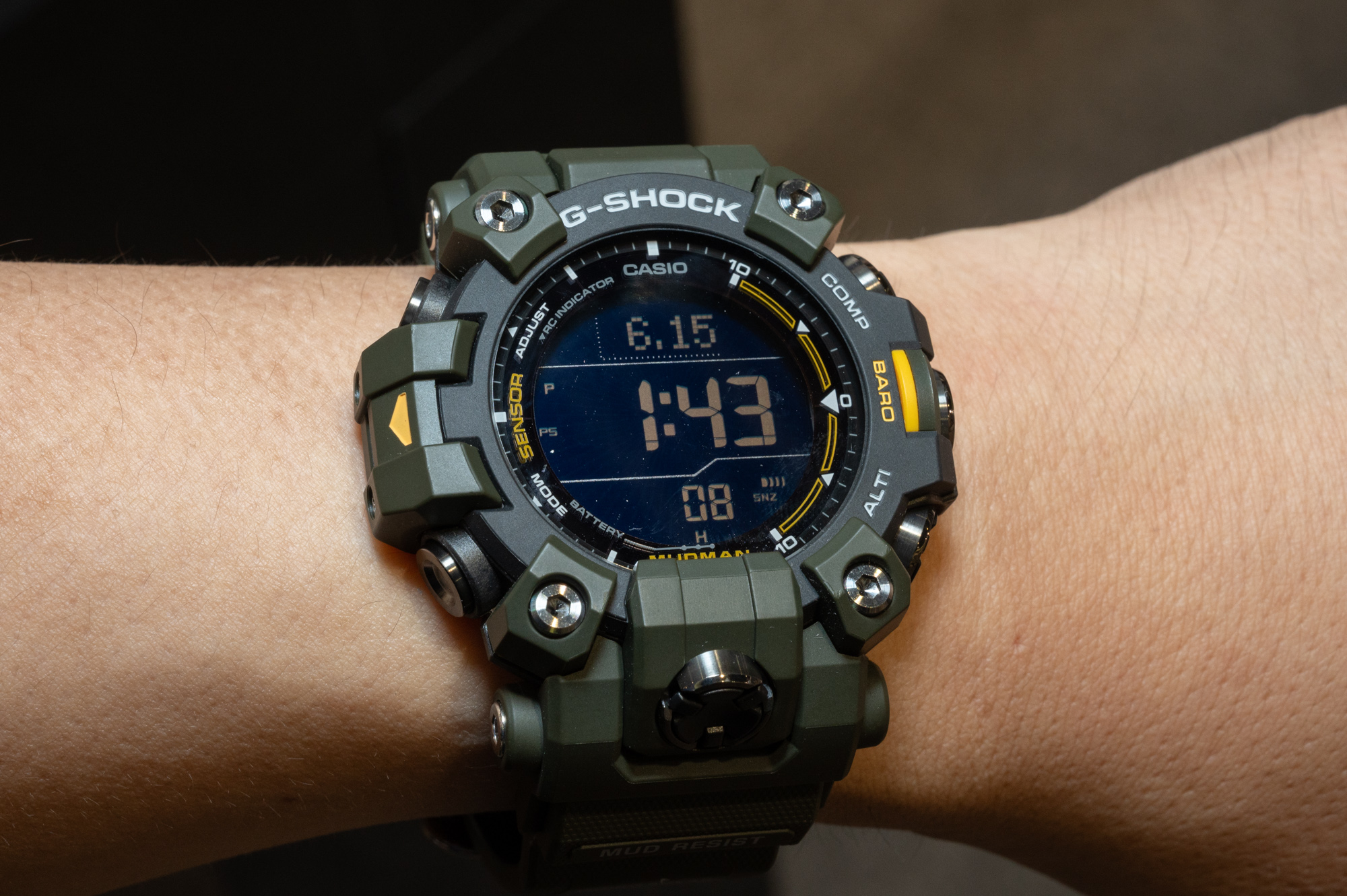 G-SHOCK、12年ぶり新型マッドマン 薄型化と二層液晶 Impress Watch