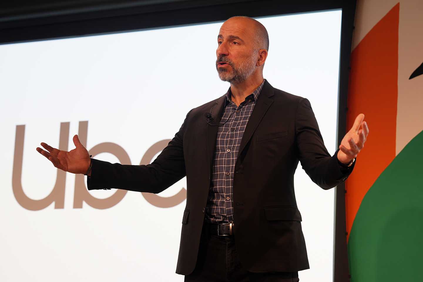 UberのCEOが来日 ライドシェア規制緩和を呼びかけ - Impress Watch