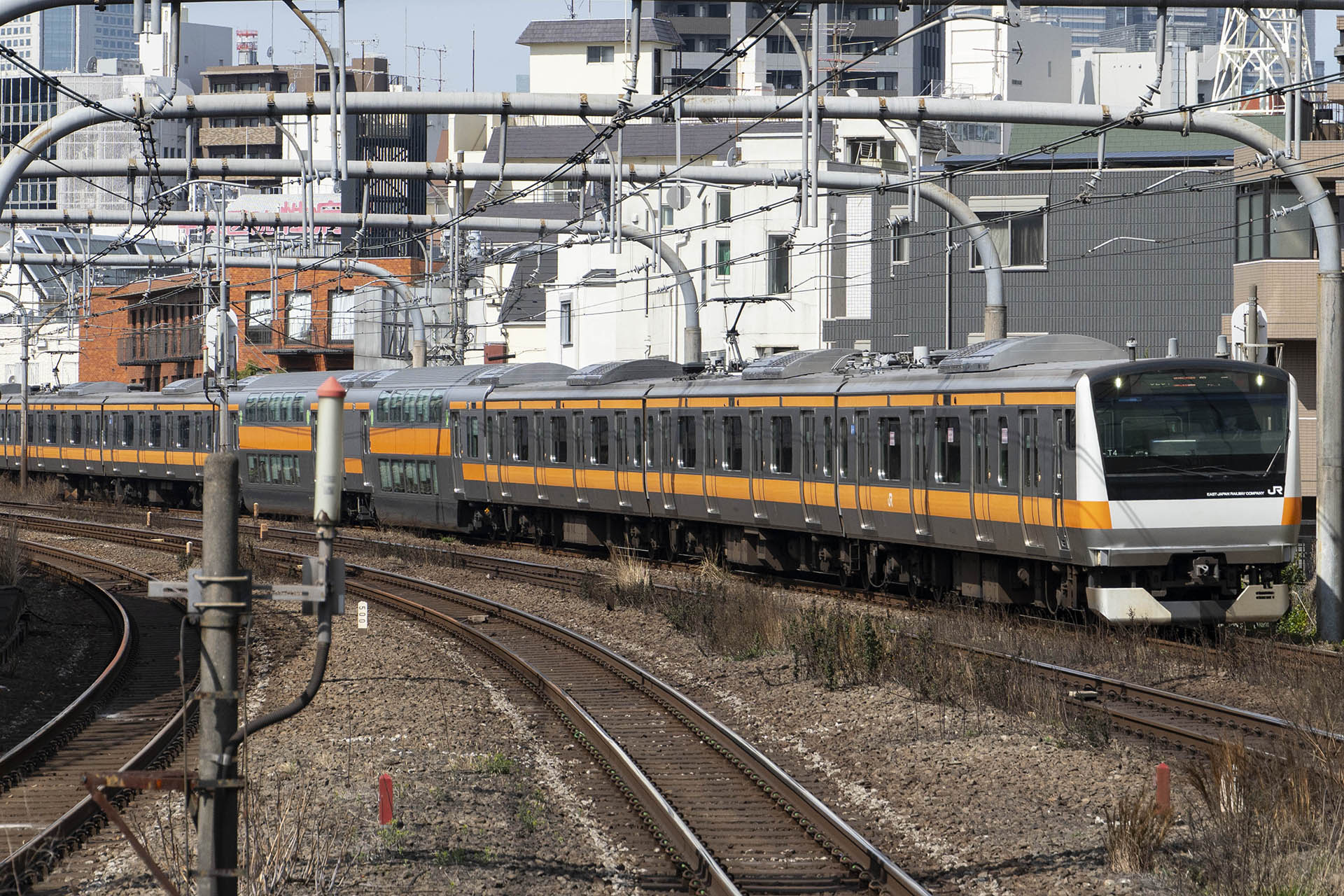 中央線グリーン車、3月15日に本格始動 券購入はモバイルSuicaがラク