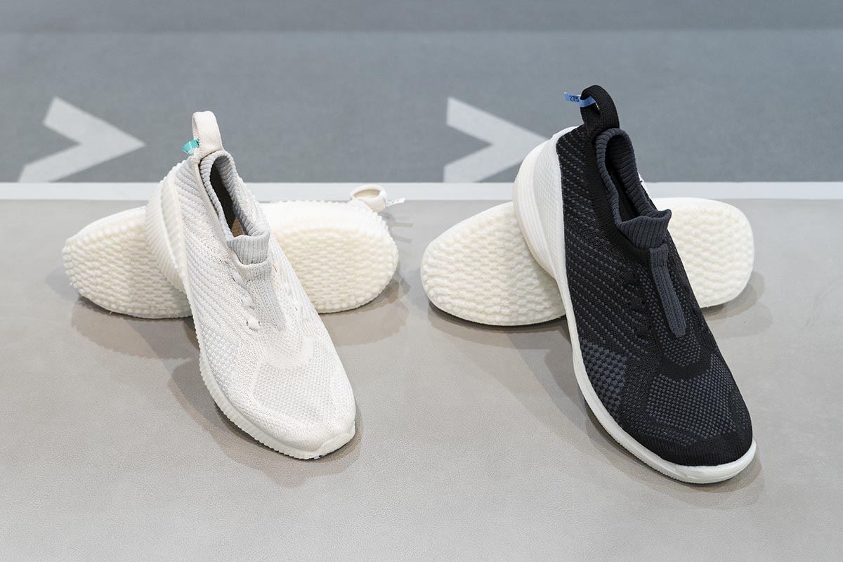 ミズノの5.5万円オーダーメイドシューズ 3Dプリンターでフィット感を