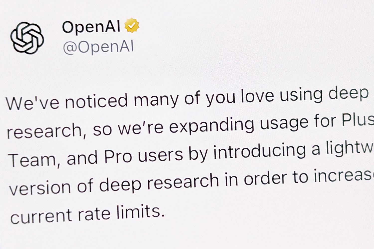 OpenAI「deep research」に軽量バージョン 回数制限は引き上げ 