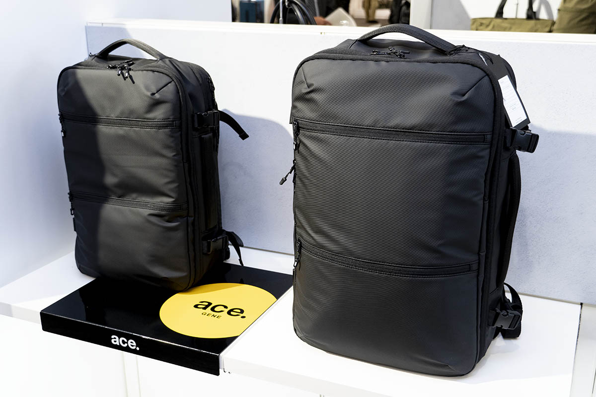 【真空圧縮】 ace. スペースオプト リュックサック エース エース、衣類を圧縮収納できるバックパック「スペースオプト