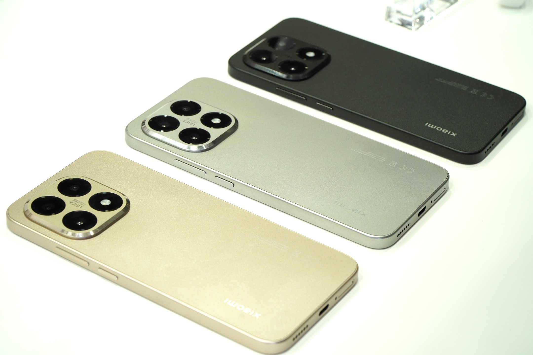 新品 Xiaomi 15T Pro 12GB+256GB モカゴールド シャオミ Xiaomi Xiaomi 15T Pro Mocha Gold 12G+256G Giftbox MZB0N0AJP