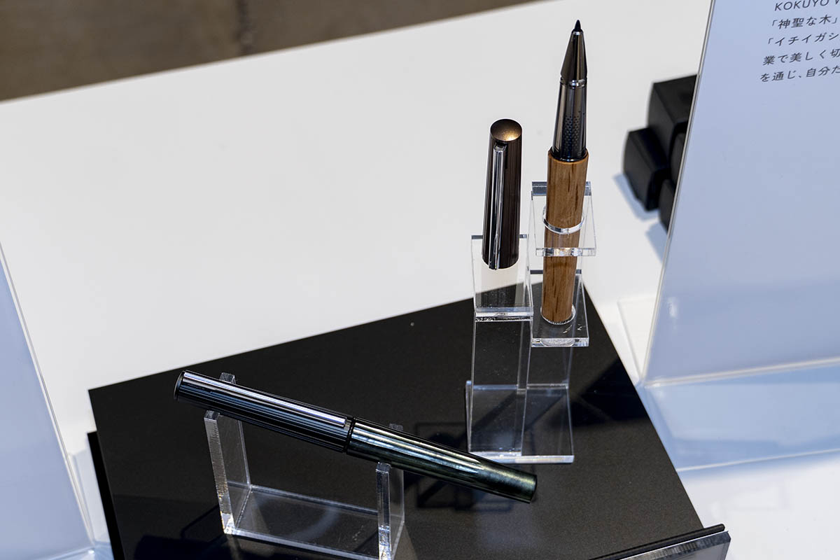 コクヨ、高級筆記具「KOKUYO WP」木軸・金属軸の限定モデル