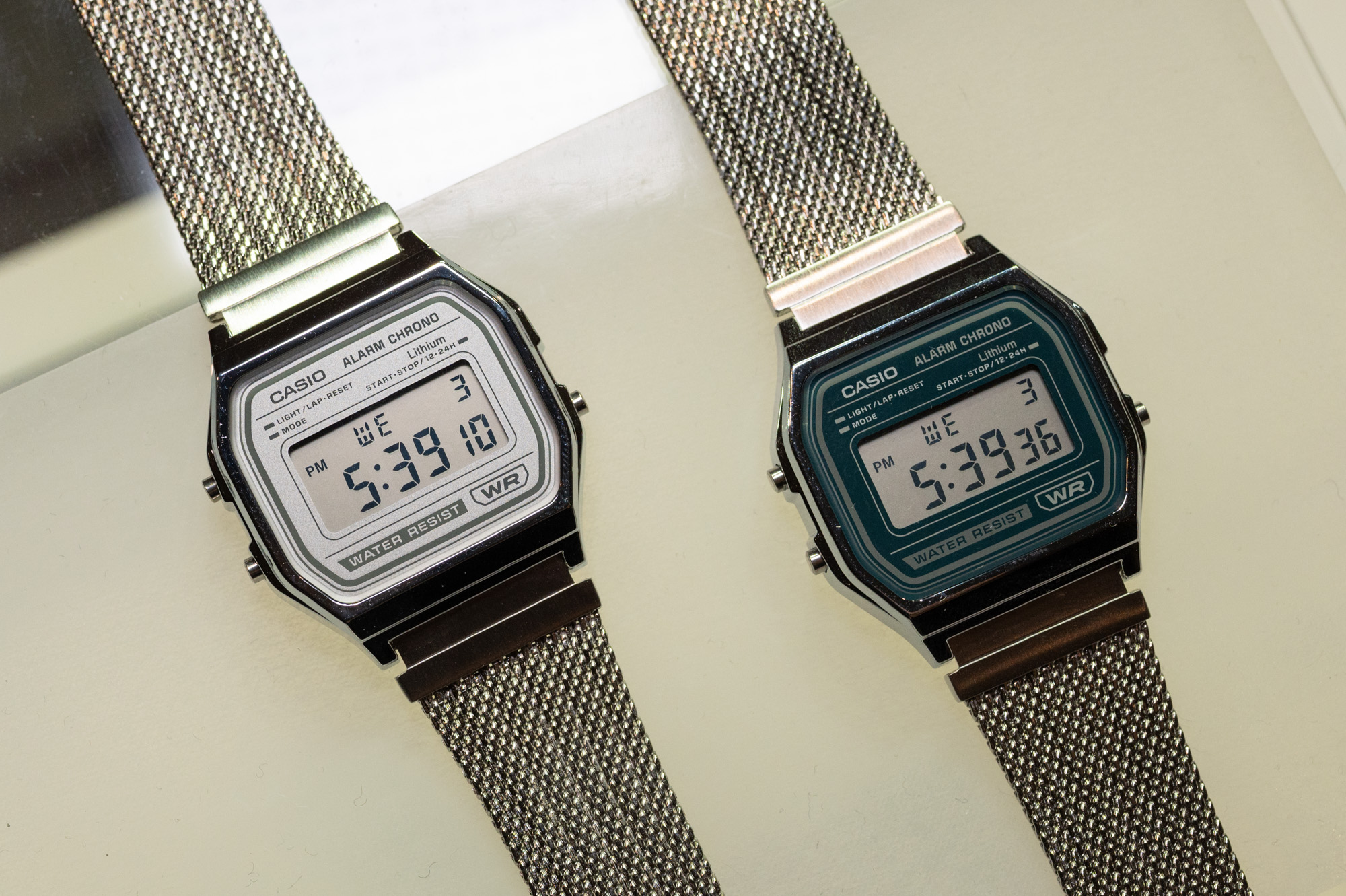 チープカシオ”にメッシュバンドを組み合わせた新作 - Impress Watch