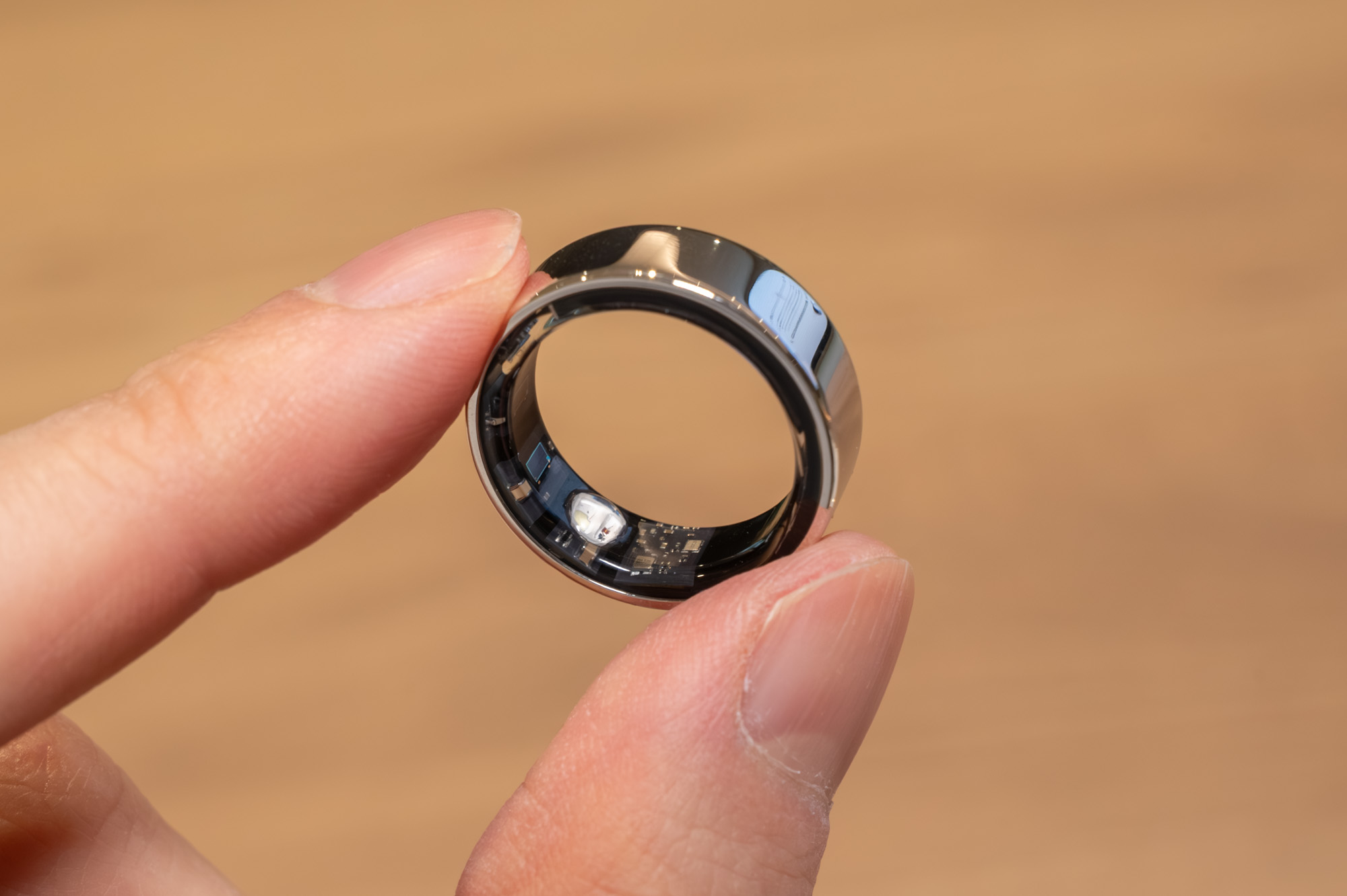 指輪・リング soxai ring 高精度・スリム化 全方位進化の国産スマートリング「SOXAI RING 2