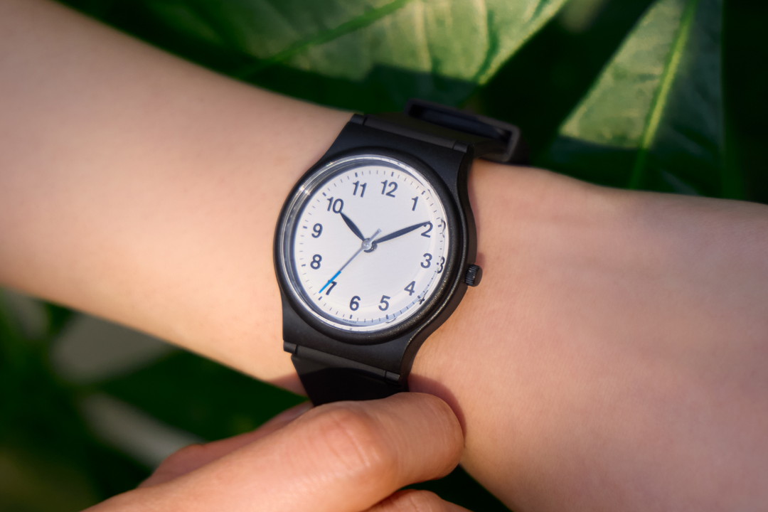 ファミマ「コンビニエンスウェア」に腕時計 1998円 - Impress Watch