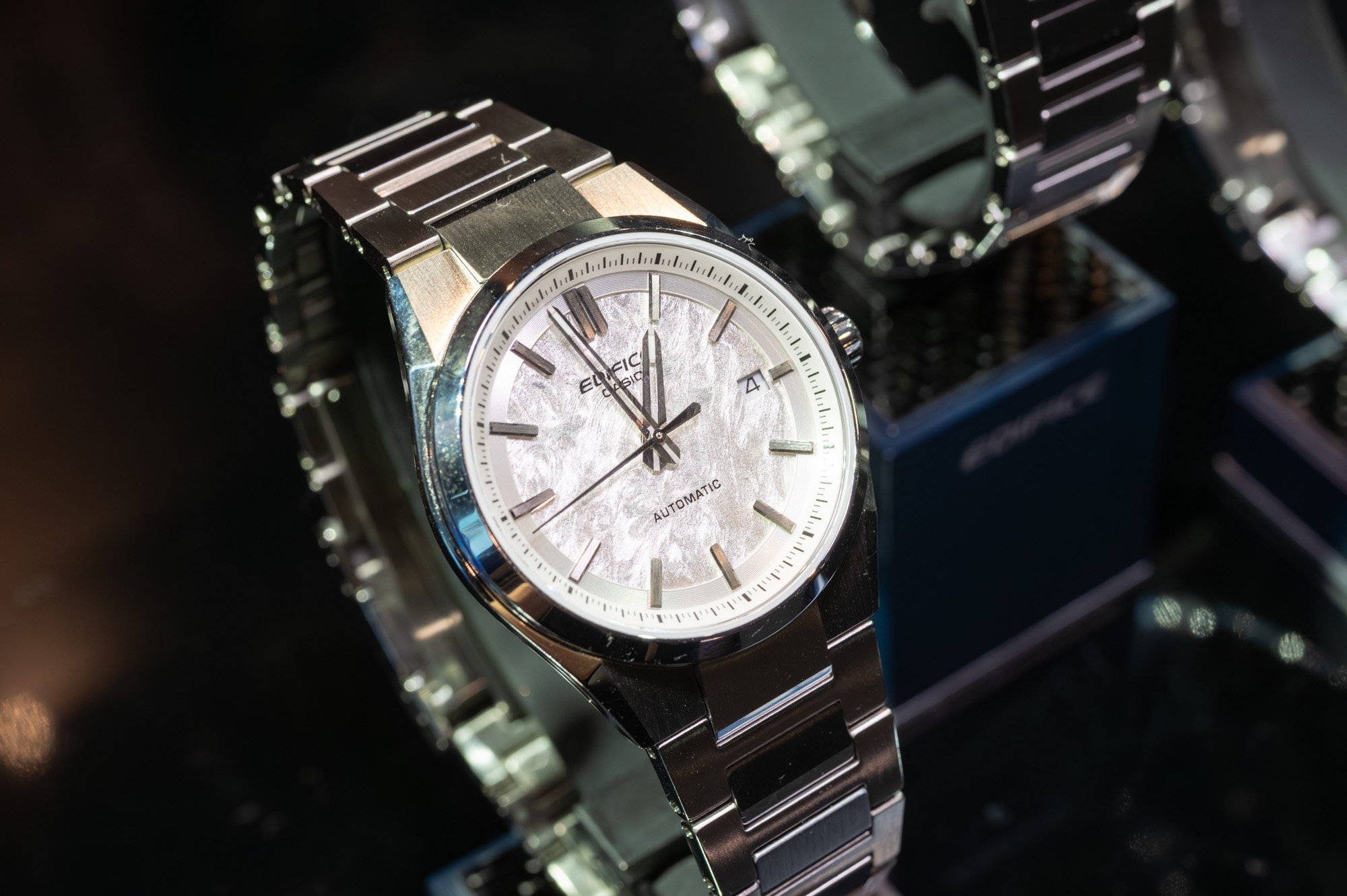 カシオ、機械式エディフィスに新型 日本製ムーブメントに - Impress Watch