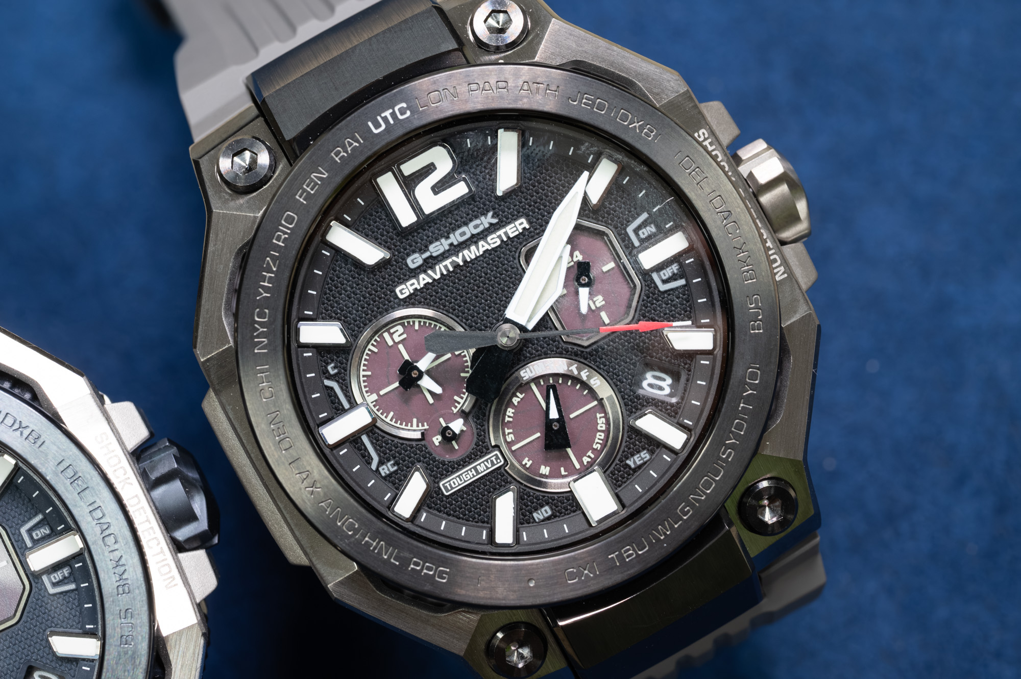 G-SHOCK新型は衝撃・磁場から“自律的に復帰”グラビティマスターの