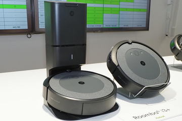 ヤスキチ　未使用近い ルンバ i3+ ロボット掃除機 自動ゴミ収集機能付き Amazon | ルンバ i3+ ロボット掃除機 アイロボット 自動ゴミ収集