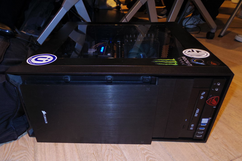 正面はこんな感じ